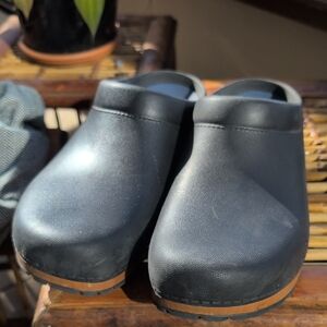 Black Clogs with Brown Soles